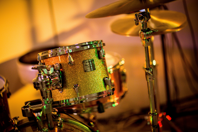 The Ultimate Guide to Hiring a Wedding Band: From Research to Dance Floor Wedding band